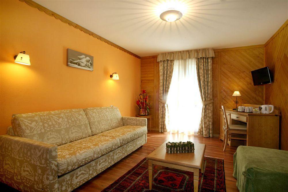 Hotel Boton D'Or & Wellness A La Thuile Exterior photo