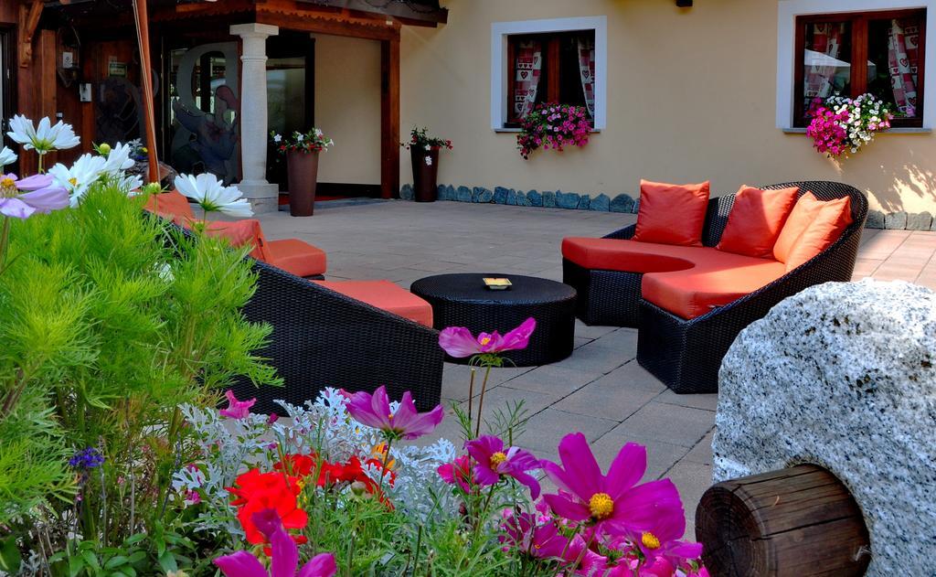 Hotel Boton D'Or & Wellness A La Thuile Exterior photo
