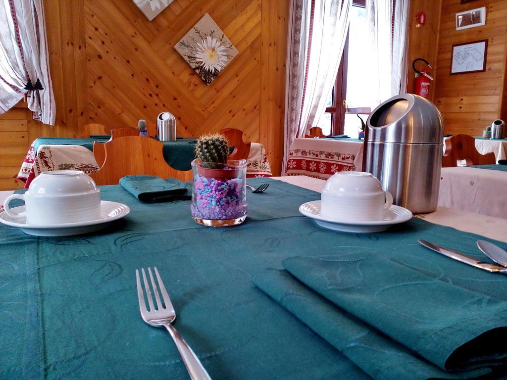 Hotel Boton D'Or & Wellness A La Thuile Exterior photo