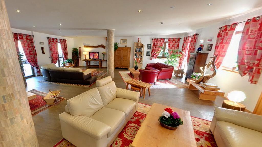 Hotel Boton D'Or & Wellness A La Thuile Exterior photo